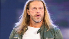 曝艾吉已与WWE重新签署合约 《王室决战》将惊喜